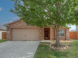 636 Noble Grove Ln, Fort Worth, TX 76140