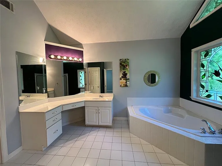 2925 Ashbyrn Ct — Photo 8
