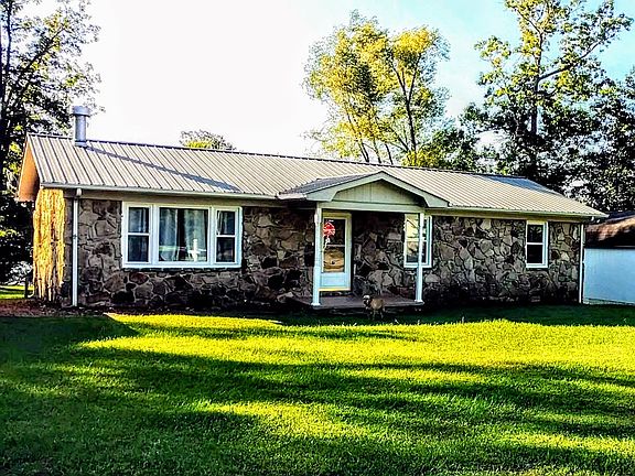 Quiet, safe neighborhood.