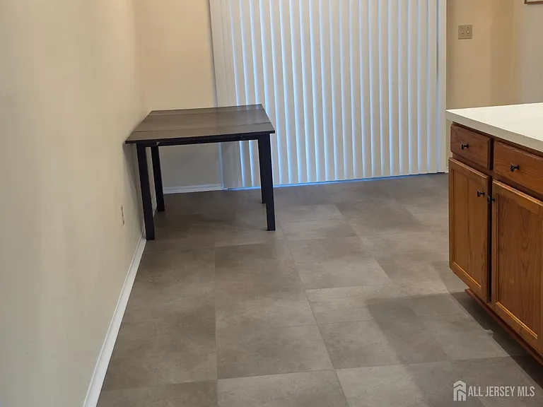 18 Judson St #1A — Photo 7