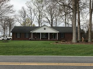 8270 Graham Rd, Denver, NC 28037