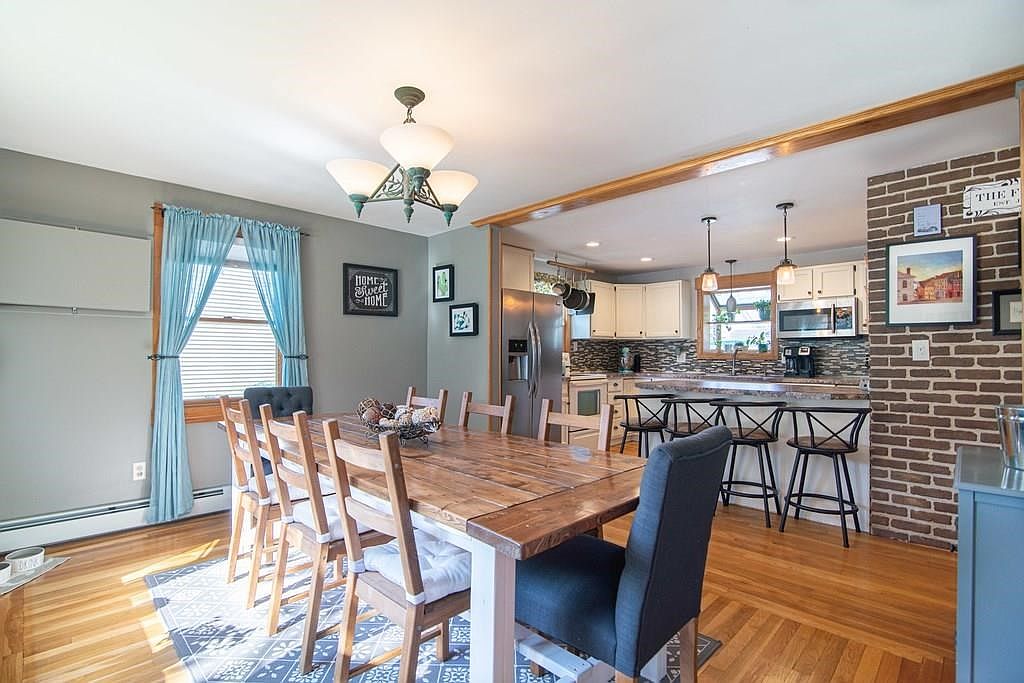 431 Bryant St, Cumberland, RI 02864 Zillow