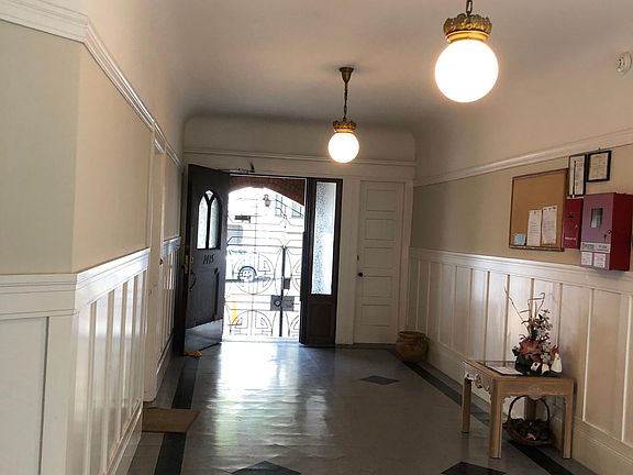 2nd image of 1415 Hyde St APT 5