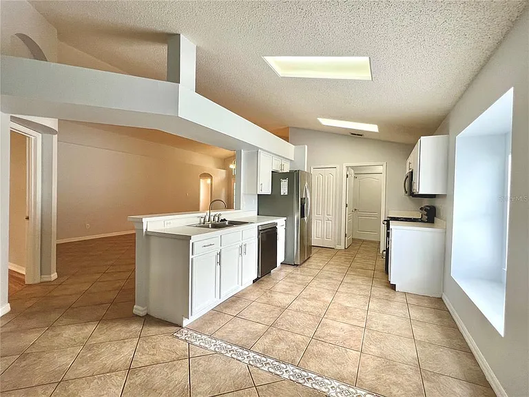 80 Pine Forest Pl — Photo 9