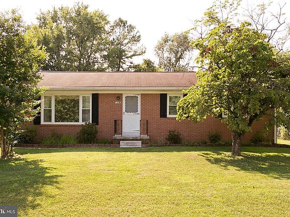 3rd image of 347 Lanny Dr