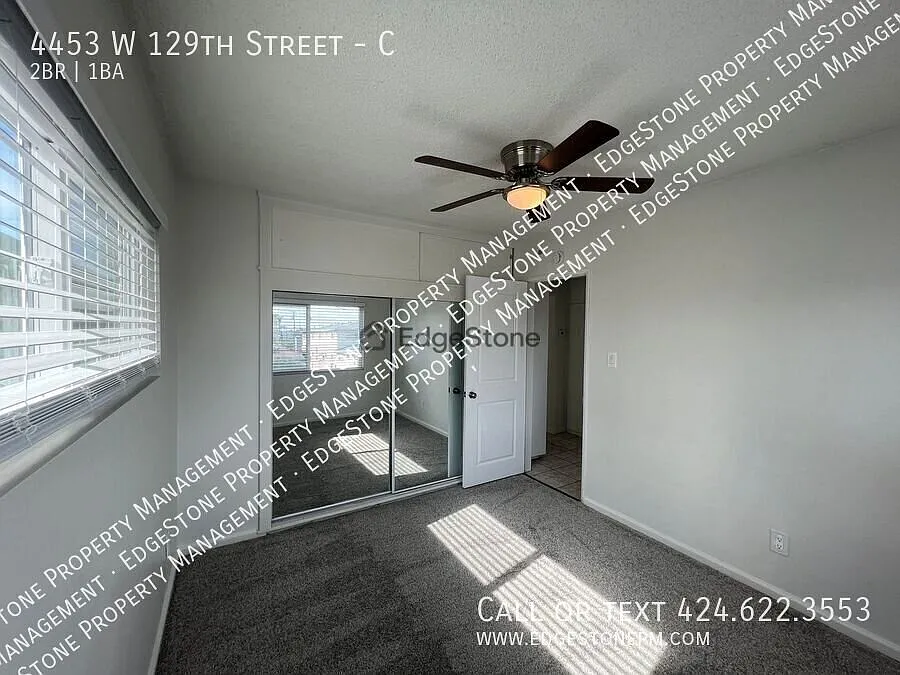 Move-In Ready - 2 Bedroom / 1 Bathroom Apartment For Rent In Hawthorne — Photo 3