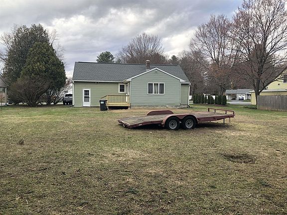 5th image of 13 Clifford Dr