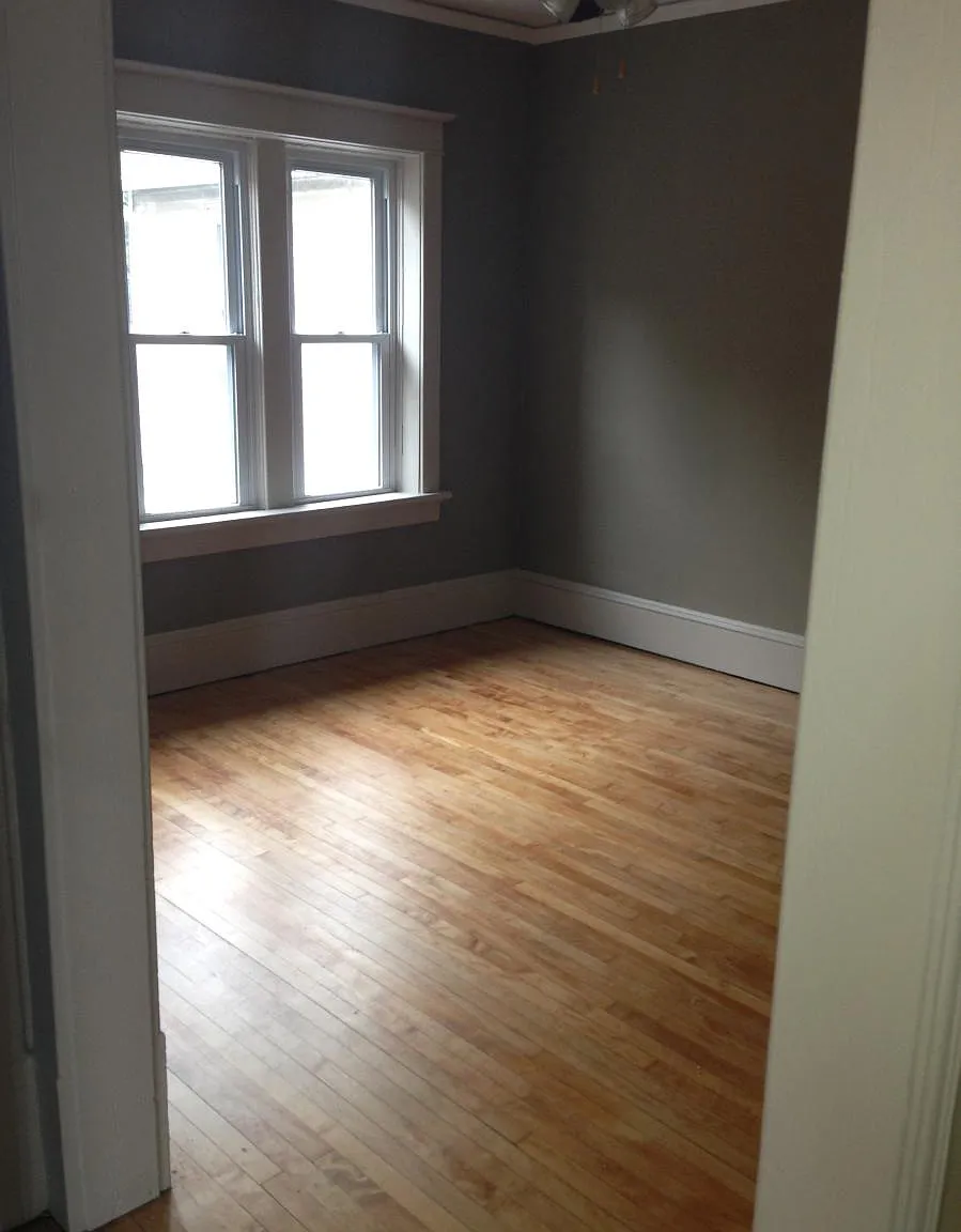 2 bed, 900 sqft, $1,100 — Photo 3