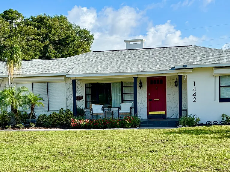 1442 Palmetto St — Photo 2