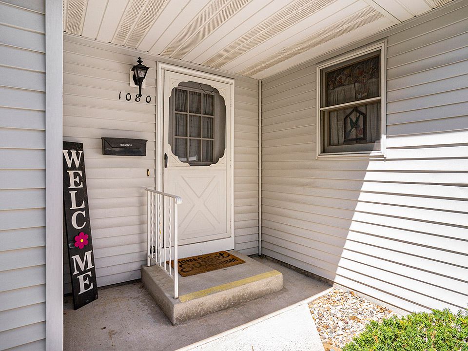 1st image of 1080 Walnut Grove Dr