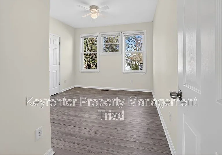2405 Freeman Mill Rd — Photo 22