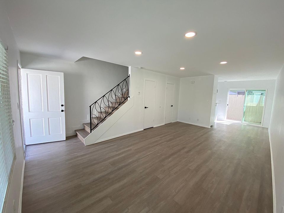 1st image of 265 Newport Ave #3
