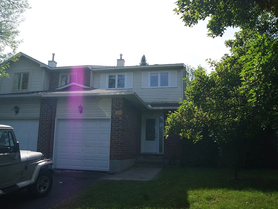 29 McCurdy Dr #1