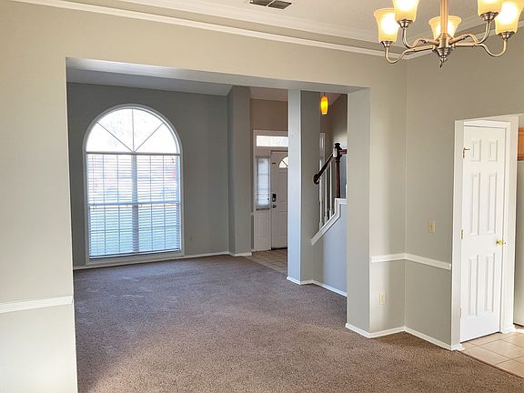 4th image of 10352 Triple Crown Ave