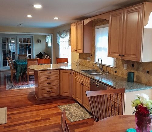 5th image of 2333 Saint Joseph Dr