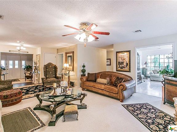 5th image of 3905 Alderwood Ln