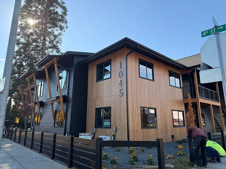 Birch Commons