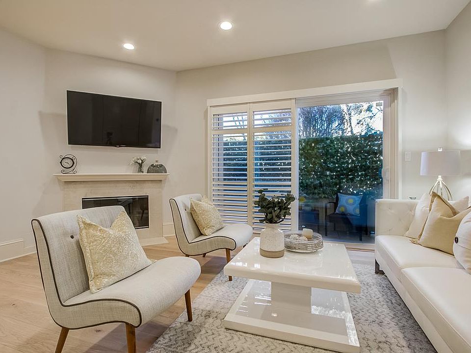 1st image of 107 El Camino Real APT 102