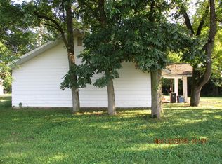 19075 Highway Uu, Louisiana, MO 63353