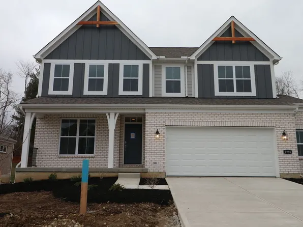 2733 Sky Crossing Dr, Beavercreek, OH 45434