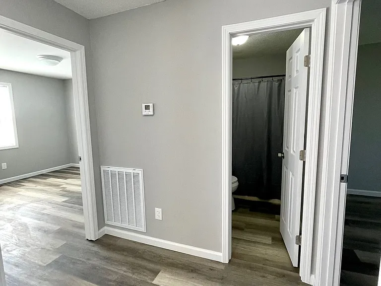 8 Rossfield Cv — Photo 8