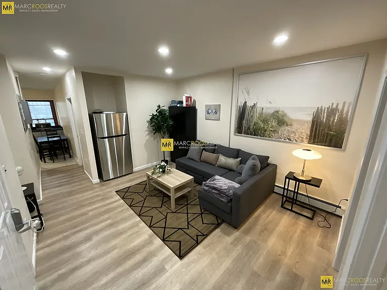 871 Harrison Ave #3 — Photo 8