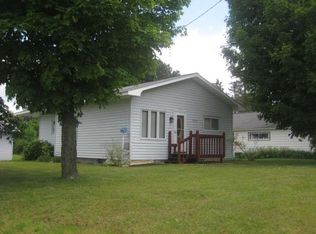 5078 Old 8 Rd, Rhinelander, WI 54501