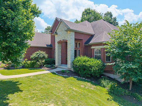 2nd image of 1702 Dunhill Way