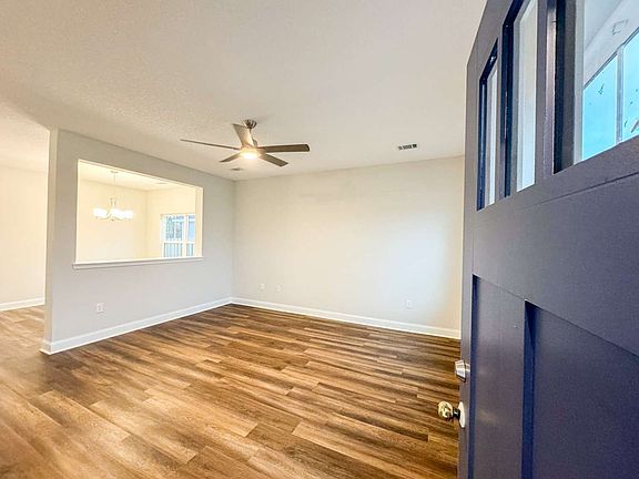 2nd image of 60 Nobles Dr