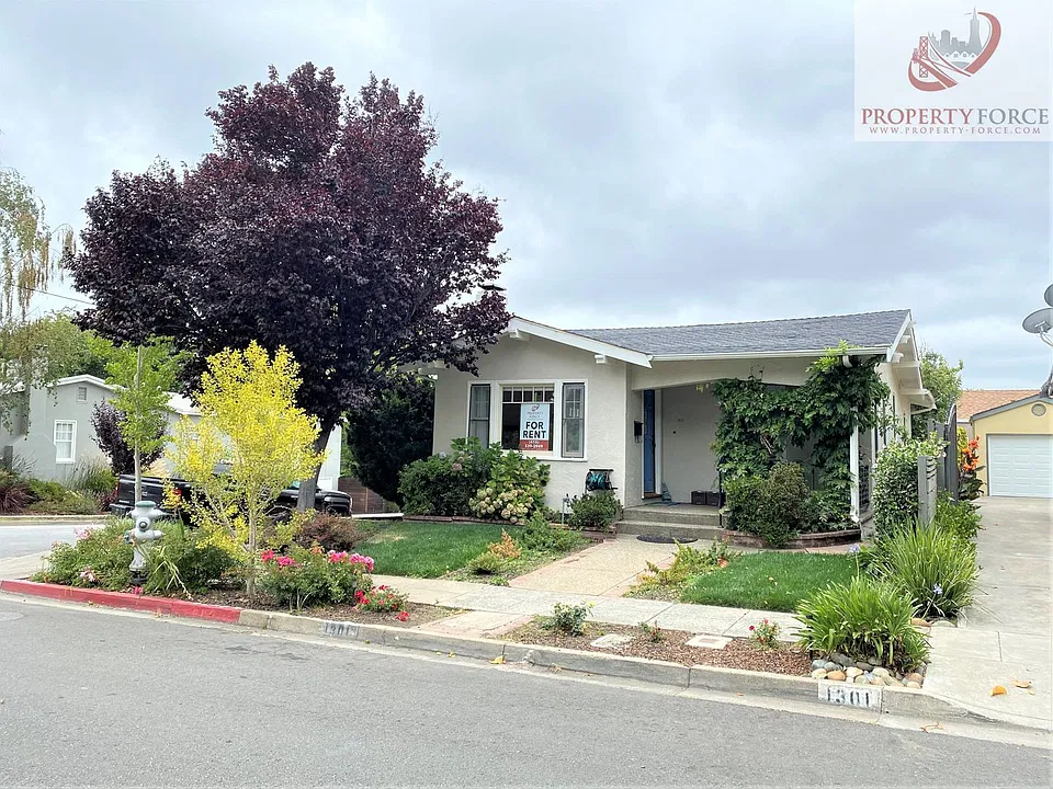 1301 Sanchez Ave