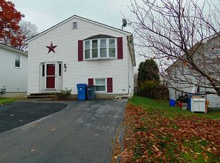 28 Ruth St, Cumberland, RI 02864