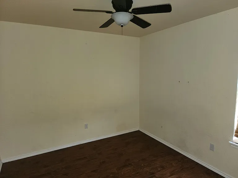1700 Hemingway Dr — Photo 9