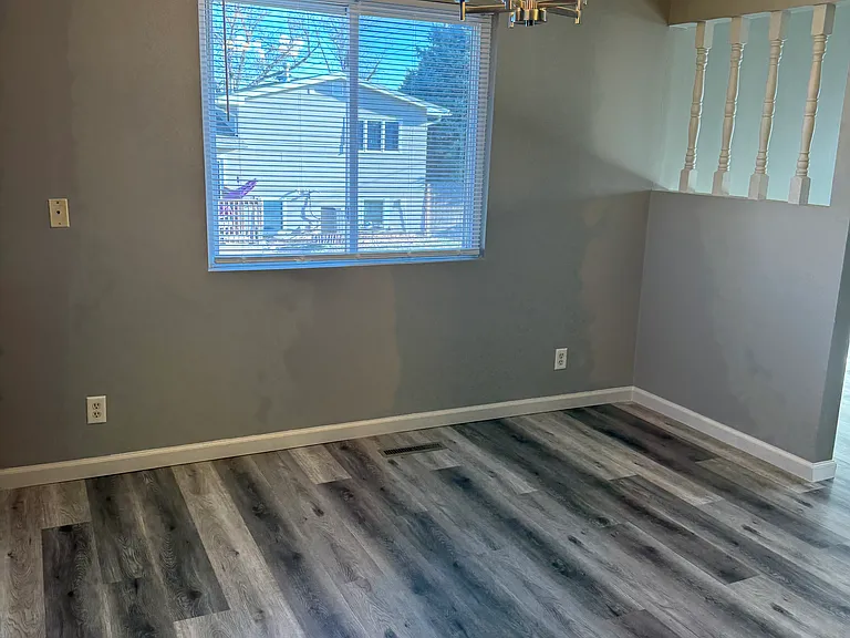 315 N 6th Ave — Photo 5