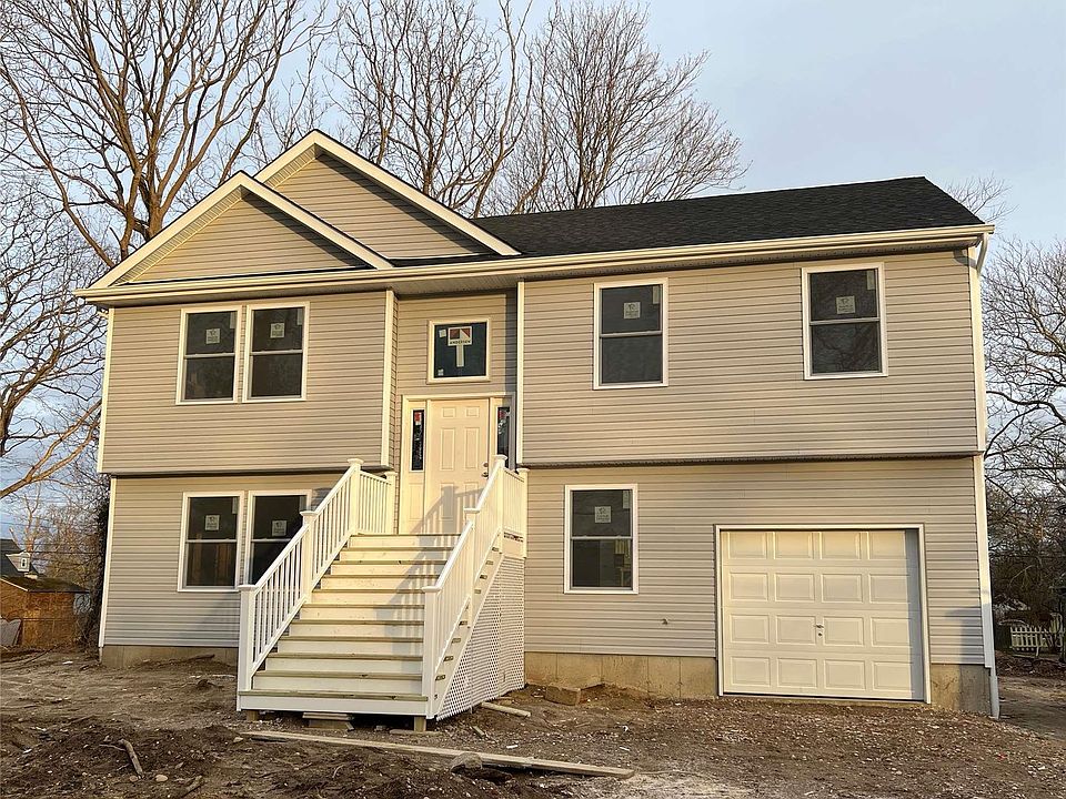 1st image of 141 Laurelton