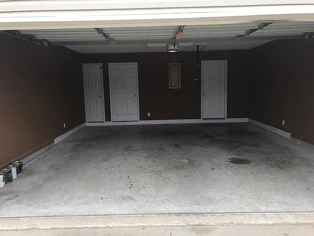 3 bed, 1484 sqft, $1,500 — Photo 2