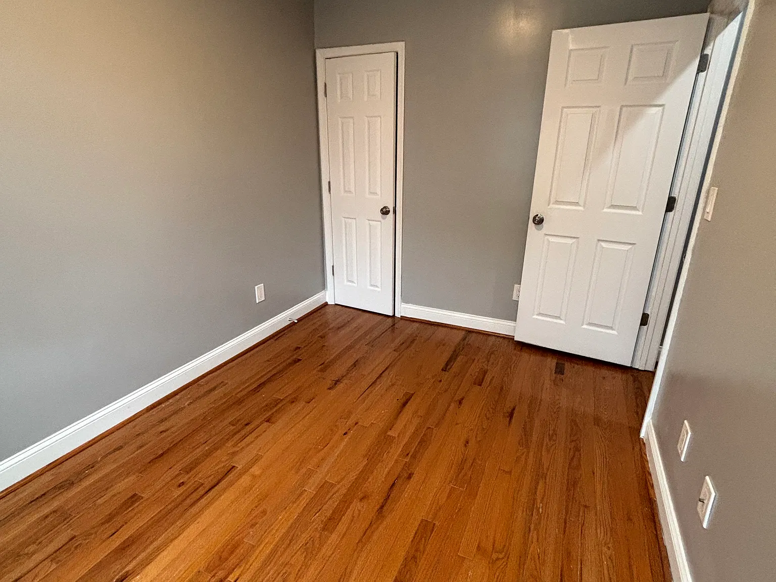 2 bed, 950 sqft, $1,950 — Photo 3