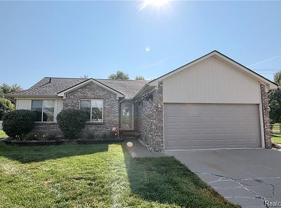 2nd image of 51416 Wilshire Ct