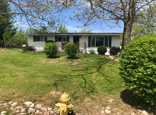 605 E North St, Edina, MO 63537