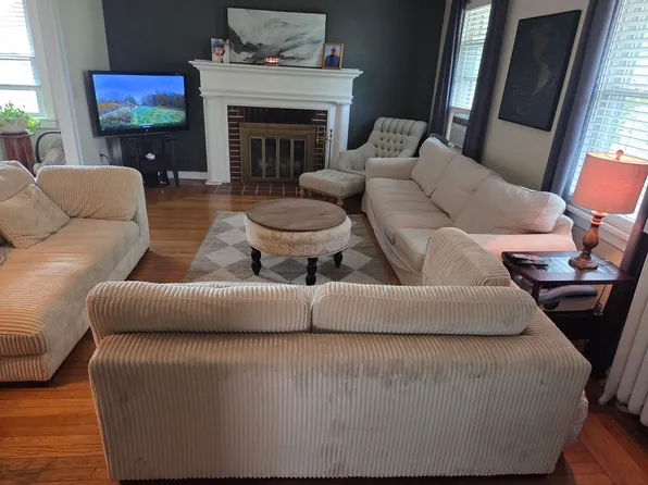 3 Fairlawn Ave APT 2, Albany, NY 12203