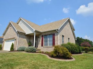 6713 Grandfield Rd, Louisville, KY 40258