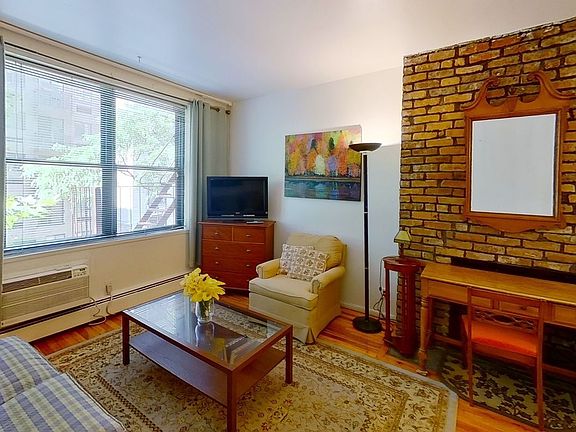 3rd image of 229 E 29th St #3SS