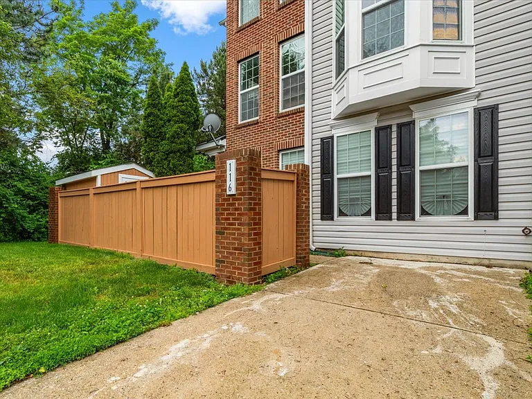 116 Whiskey Creek Cir #1 — Photo 11
