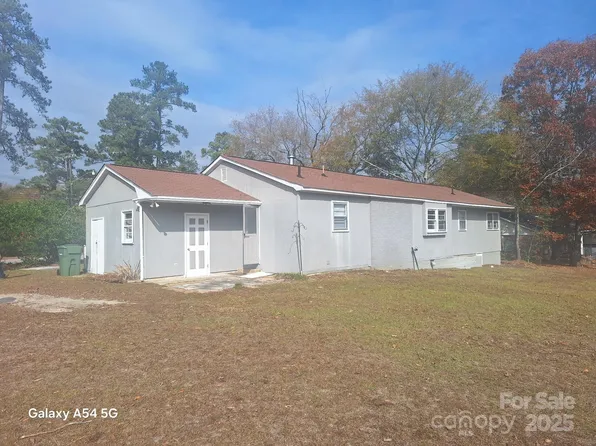 510 W Welsh St, Kershaw, SC 29067