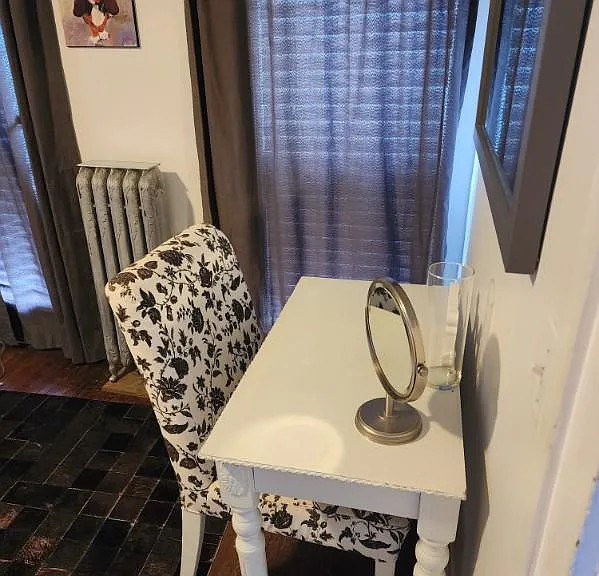 290 E 1st St #2-6 — Photo 22