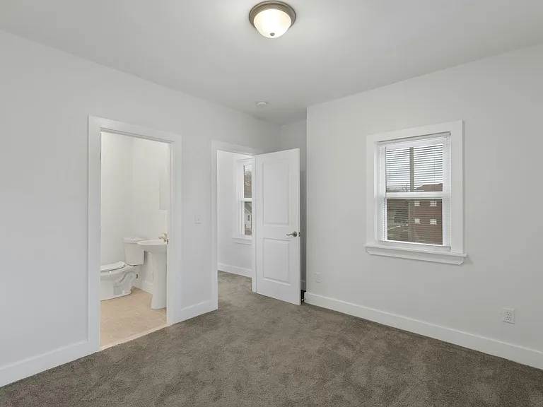 Master suite with full bathroom