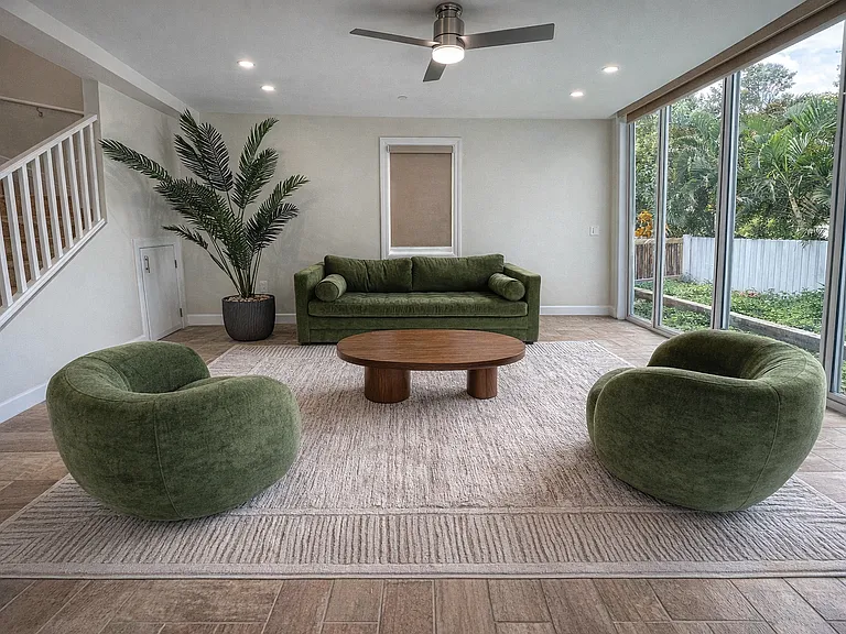 Amelia St — Photo 1