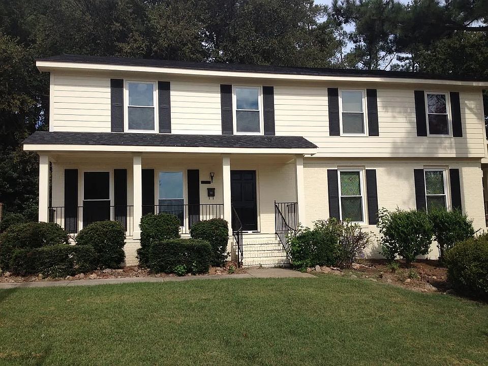 Front Porch and Entrance
