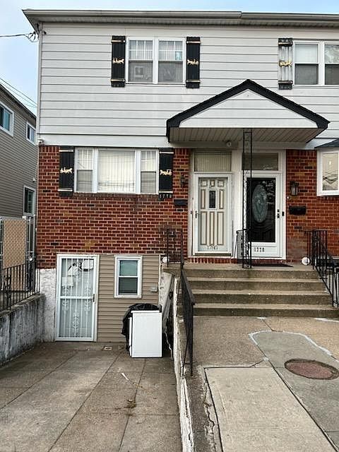 1st image of 1780 E 93rd St
