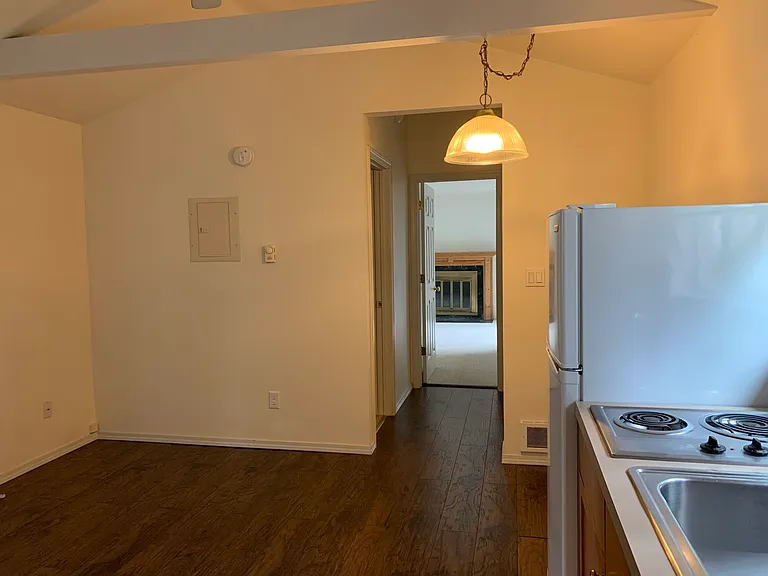 7338 NE 140th Pl — Photo 2