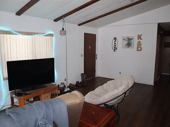 3rd image of 206 Nugget Ln